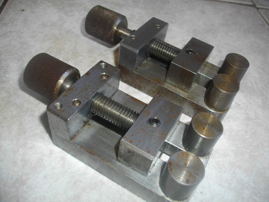 Ново Бижутерско Менгеме С Огъващи Функции-Профи-Масивно-11,5см-Малко