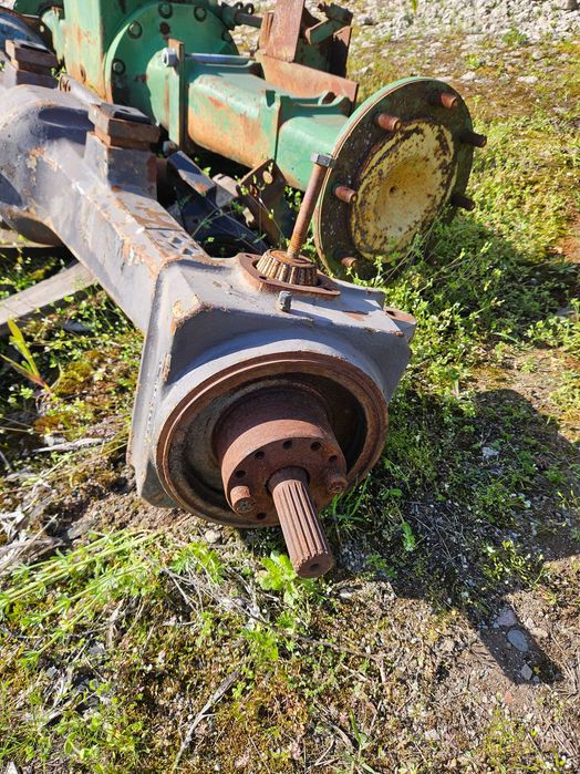 Piese punte fata tractor Massey Ferguson 3070/3080/3090
