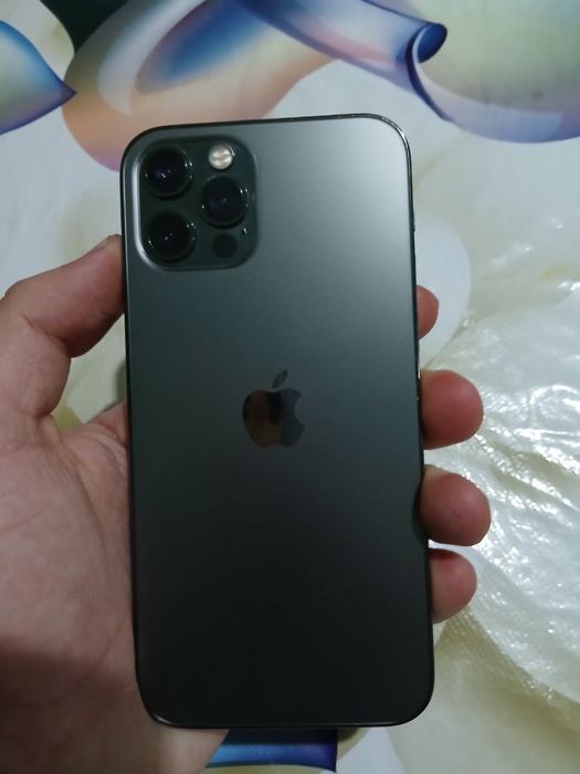 Iphone 12 pro ideal holati zor garantiya