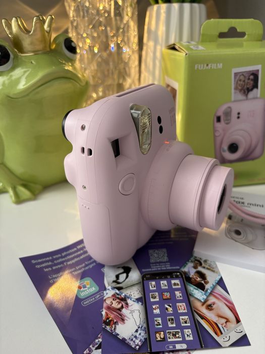 Фотоапарат за моментни снимки FUJIFILM INSTAX MINI 12 BLOSSOM PINK