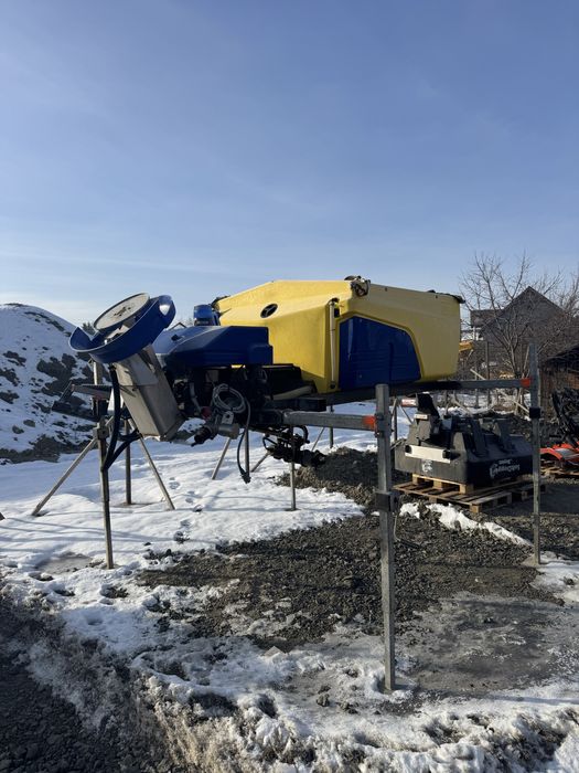 Sararita Schmidt Syntos ( deszapezire, lama zapada)