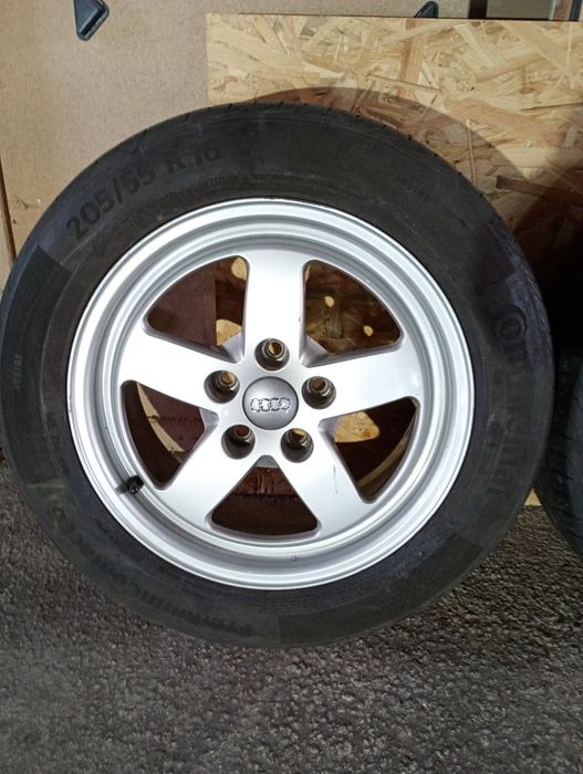 AUDI оригинални джанти със летни гуми 205/55/16 7J ET35 5x112 цо66
