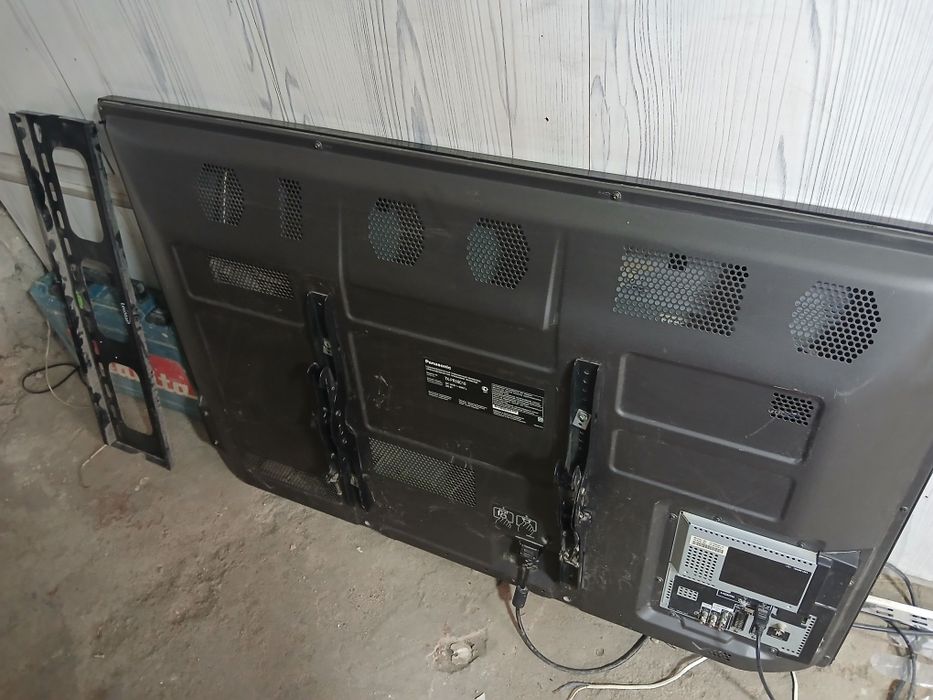 Телевизор Панасоник 50 дюйм