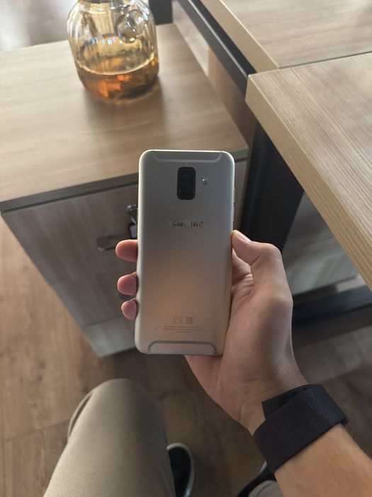 Samsung Galaxy A6 Gold