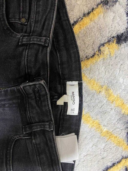 Женские джинсы Stradivarius и Mango, размер 36–38 (3 пары)