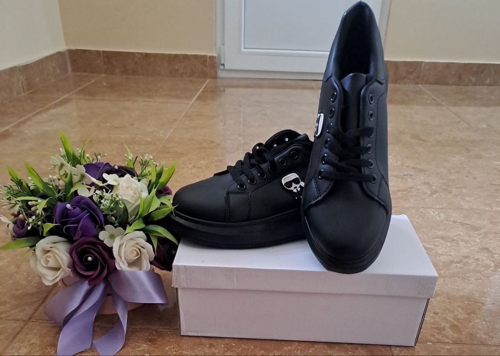 Adidasi dama Karl Lagerfield 36/41