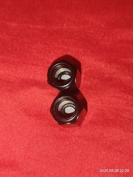 Set breloc + capacele ventil BMW