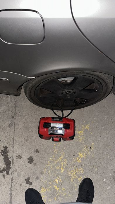 Джанти за мерцедес 18ки с 3 гуми