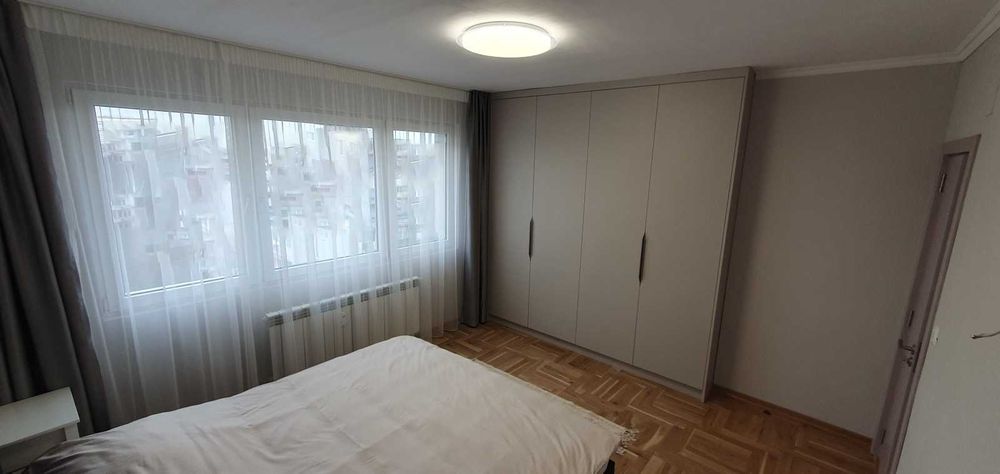 Дава се под наем Тристаен апартамент в София, Драгалевци - 110 кв.м за 460 € - Снимка #2