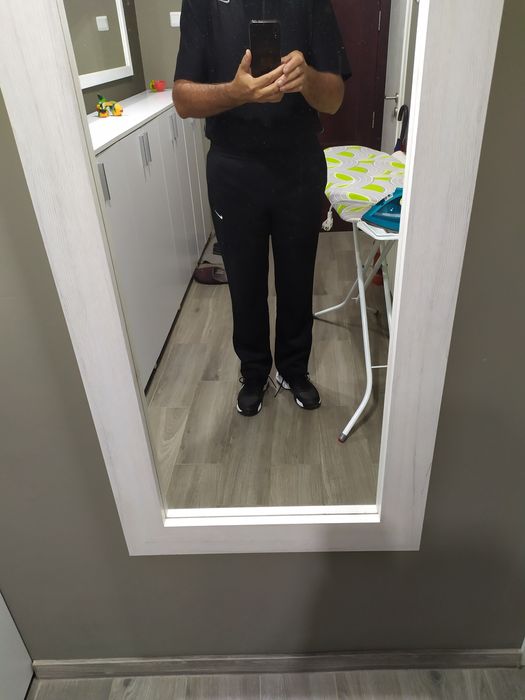 Найк долнище черно