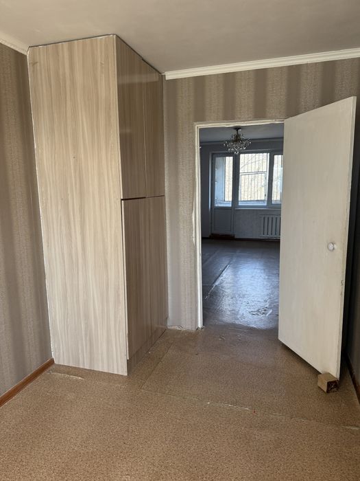 Продается 2ком в 3мкр не угловая