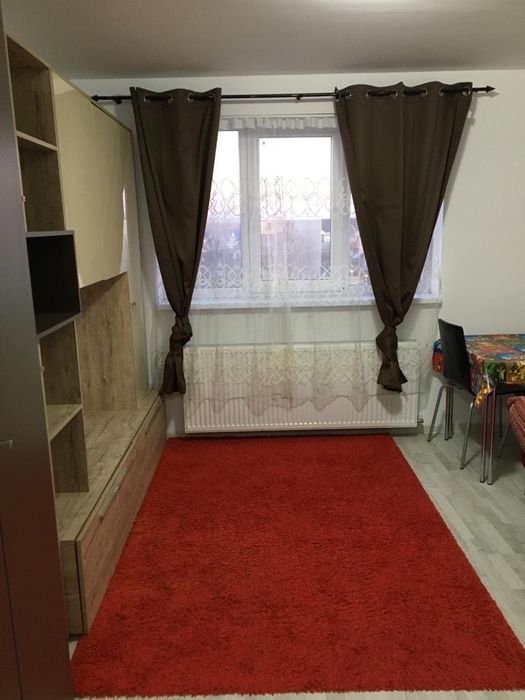 Garsonieră de închiriat