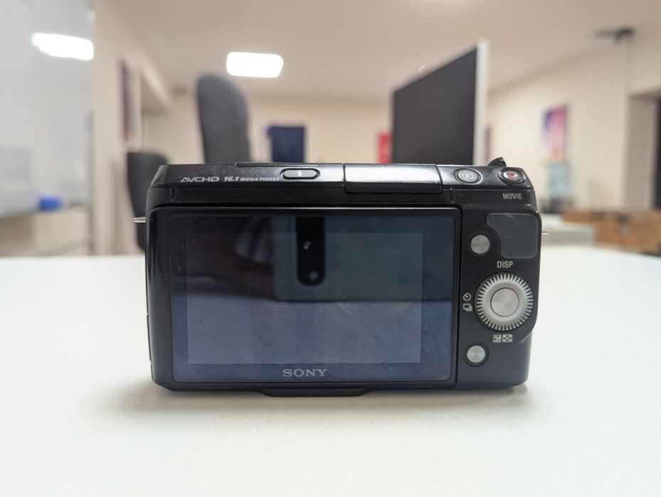 Компактная камера Sony Nex F3