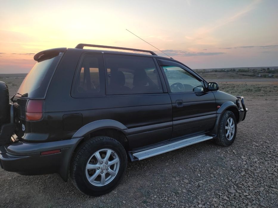 Продам машину Митсубиси