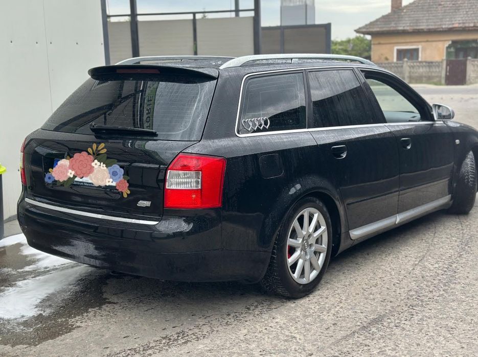 AUDI A4 Avant 0