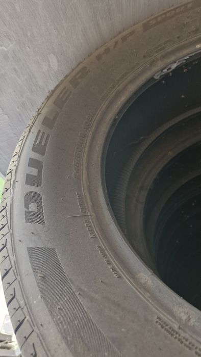 Продаётся резина летняя 245/60/18