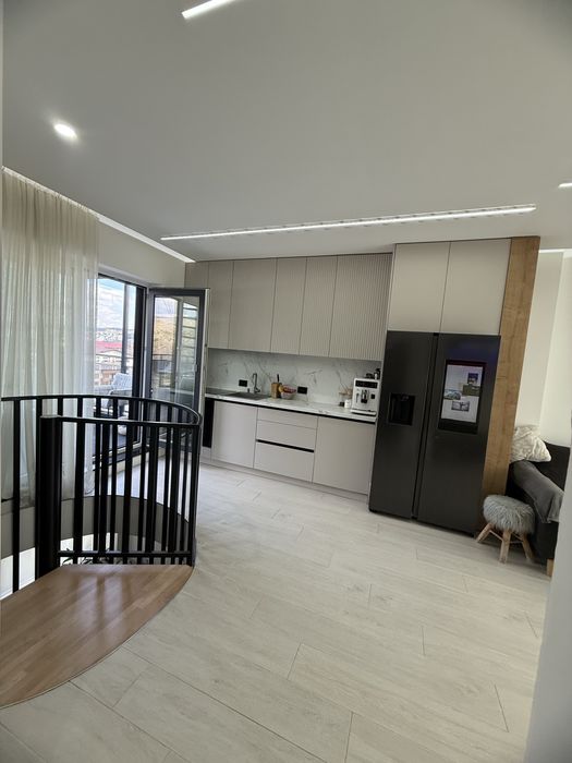 Penthouse Str. Somesului Floresti