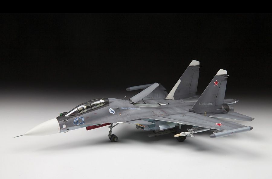 Сборная пластиковая модель Су-30СМ 1/72