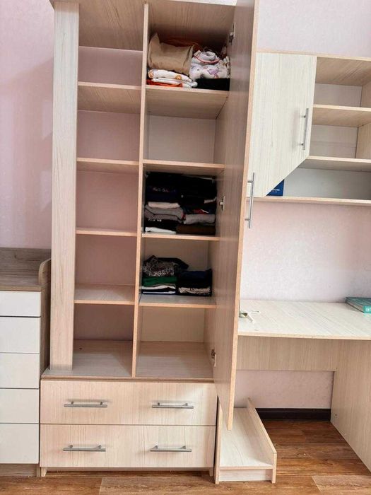 детский гарнитур в отличном состоянии