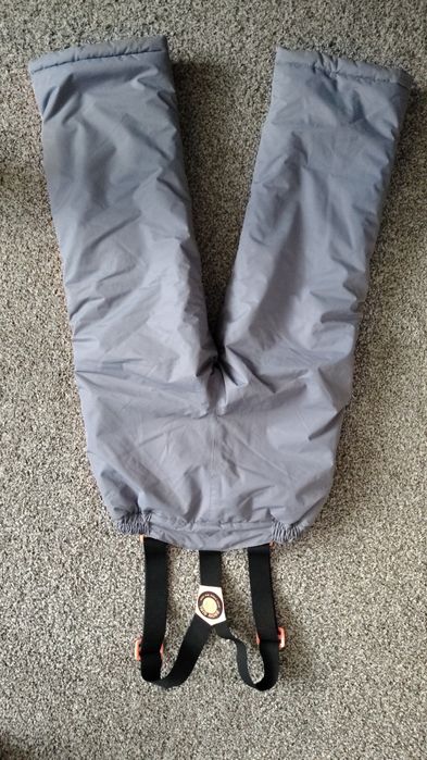 Pantaloni ski / iarna marime 6-7 ani ( 116-122 cm)