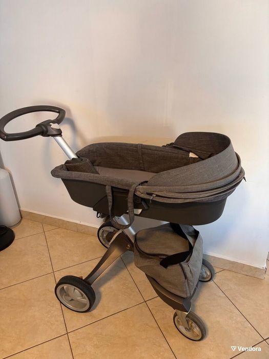 Детска количка Stokke V