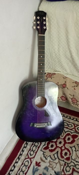 Гитара акустическая
