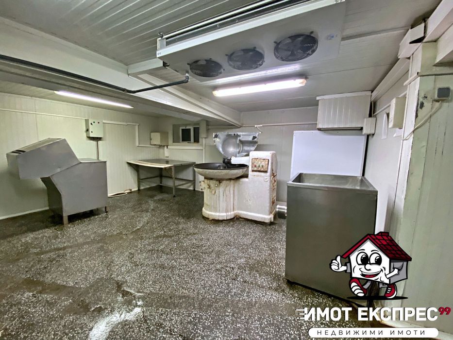 Продава се Промишлена сграда в Асеновград - 302 кв.м за 1656 €/кв.м - Снимка #17