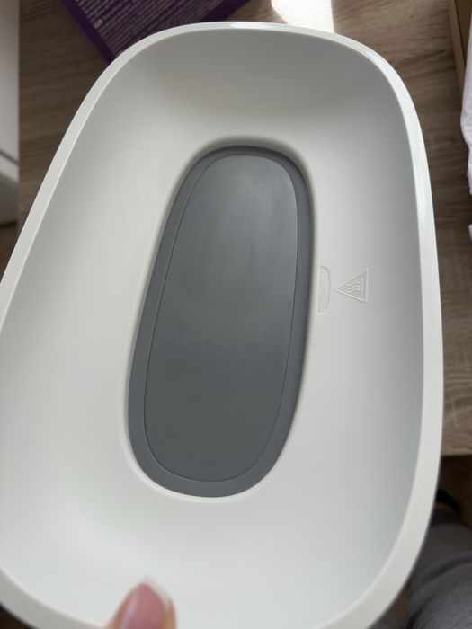 Стерилизатор Philips Avent неразличим от нов