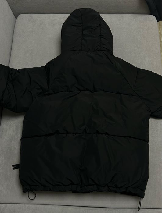 Продам зимнию куртку