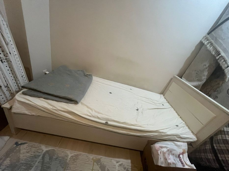 Кровать сатылады!