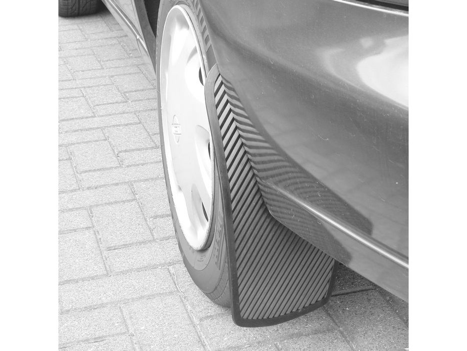 Set 2 aparatori noroi universale Carpoint 36x21 cm, din cauciuc, pentru auto, autorulota sau remorca, negre