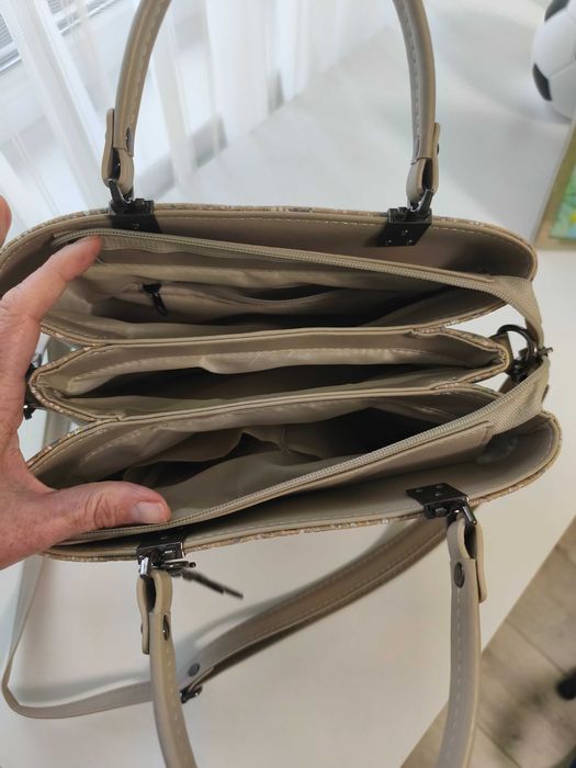 Дамска чанта нова