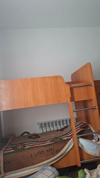 Кровать двухяростный