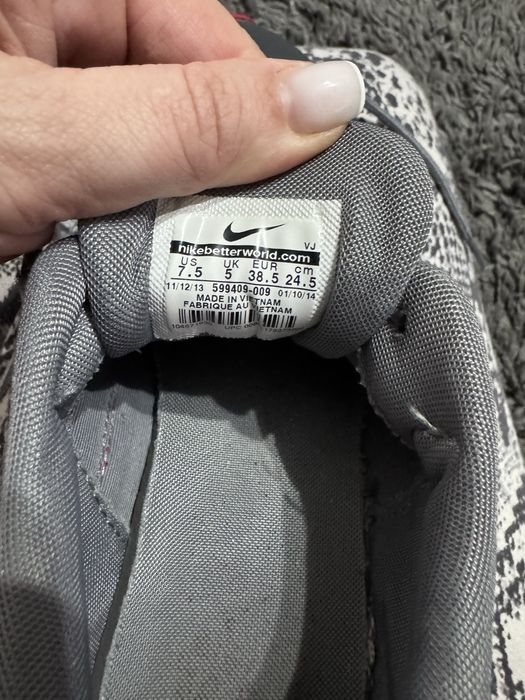 Adidasi Nike Air Max Thea marimea 38.5