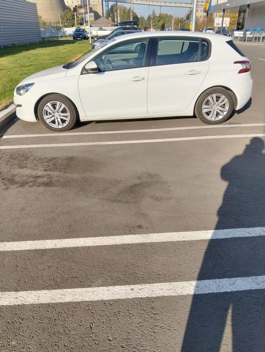 Peugeot 308 1.6  2014