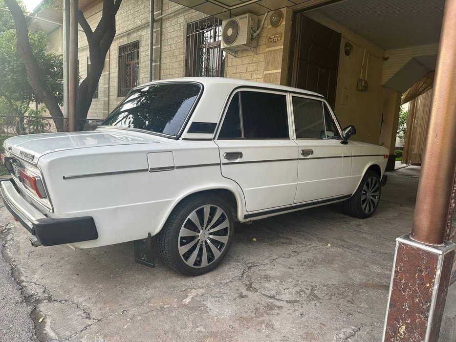 автомобиль ваз 2106