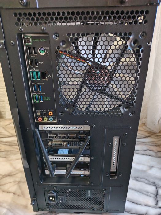 Компютър Intel® Xeon E5-2699v3 64gb DDR4 GeForce GTX 1060 6gb