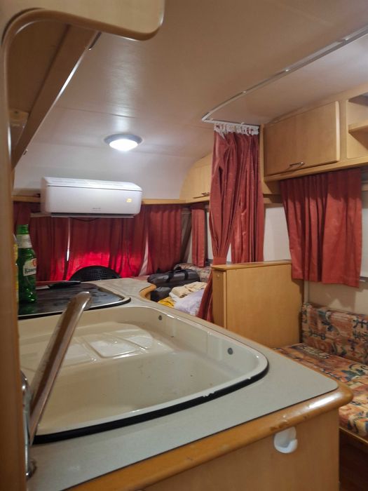 Kаравана баели 200