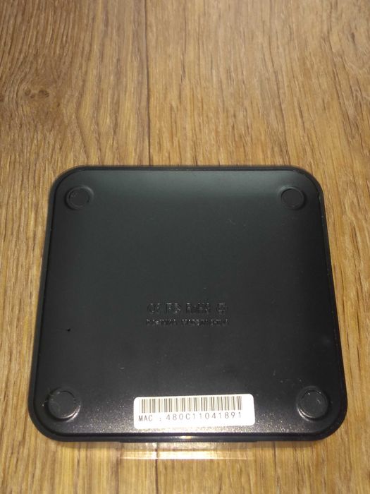 Продам android приставку Tanix TX3 mini 2/16 Гб