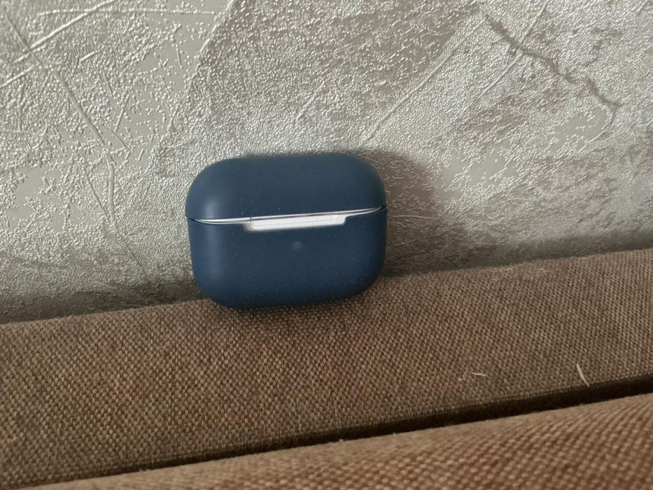 Продам айрподсы оригинал