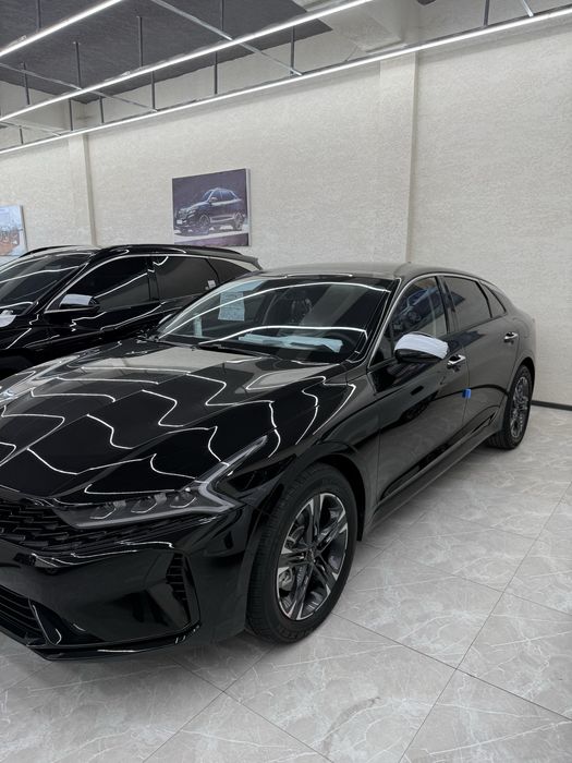 Киа к5 2025 йил 10000 км юрган