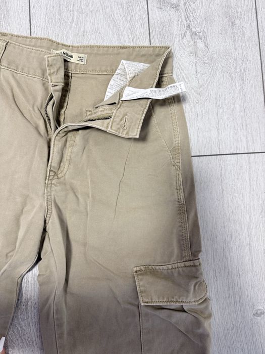 Карго панталони в бежов, тъмно зелен и сив цвят