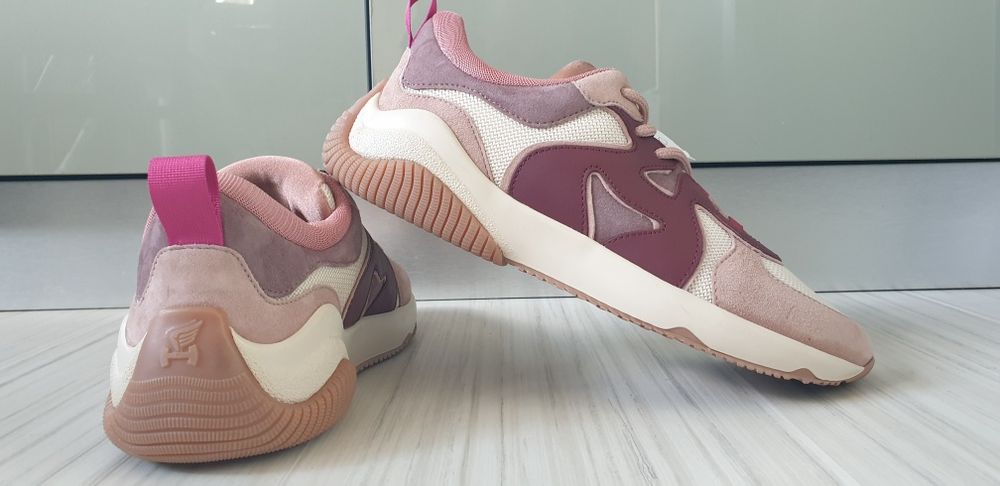Hogan Sneakers Made In Italy  38 /24.5см НОВО! ОРИГИНАЛ! Дамски Кецове