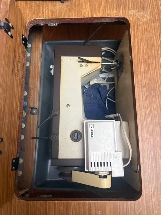 Немецкая Швейная Машина