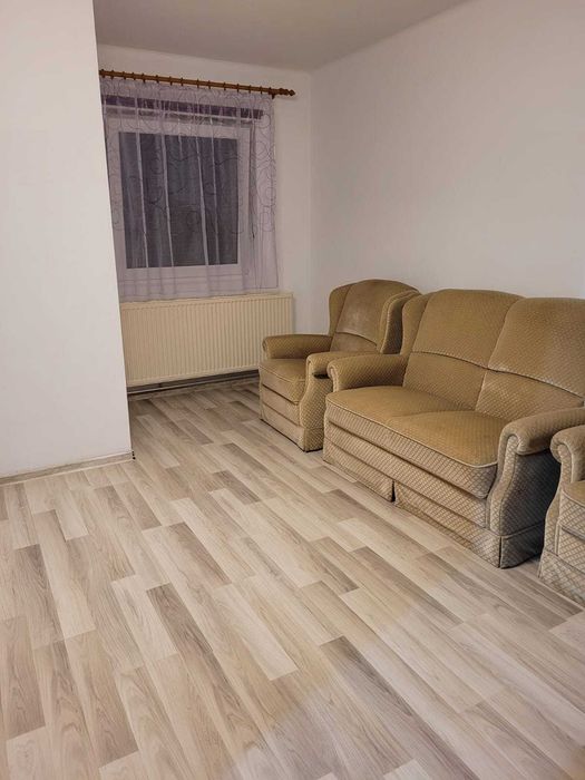 Apartament de inchiriat