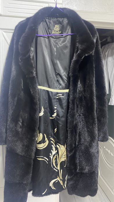 Продам шубу хорошем состояний