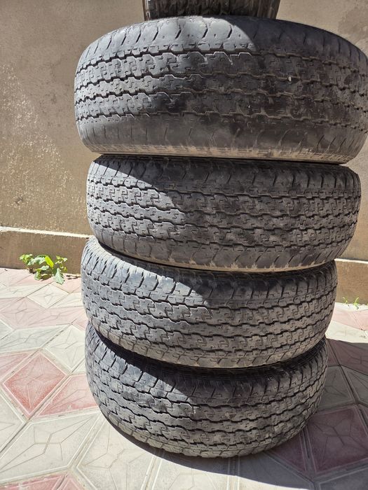 Шины б/у 255/70R15