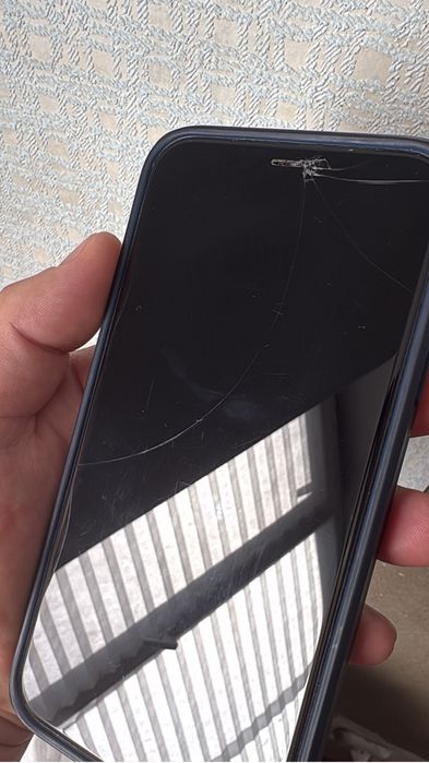 Айфон 11/64/73.