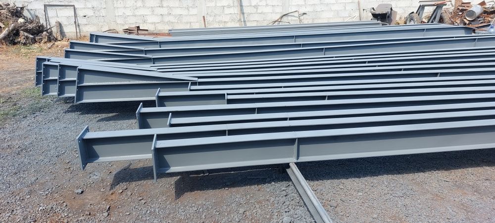 Vand structura metalica avem mai multe mărimi la comanda