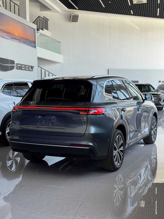 Geely EX5 EM-i gibrid nalichida muddatli tolov ga ham beriladi